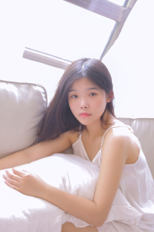 布衣知县梵如花